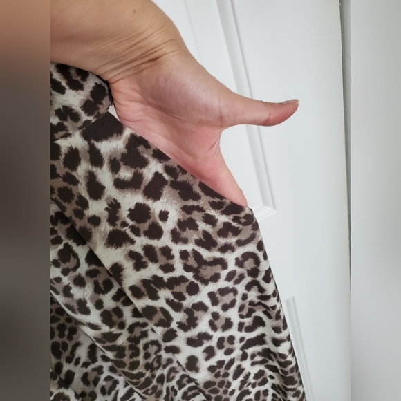 100% Silk Gerard Darel Leopard Dress - Picture 3 of 7